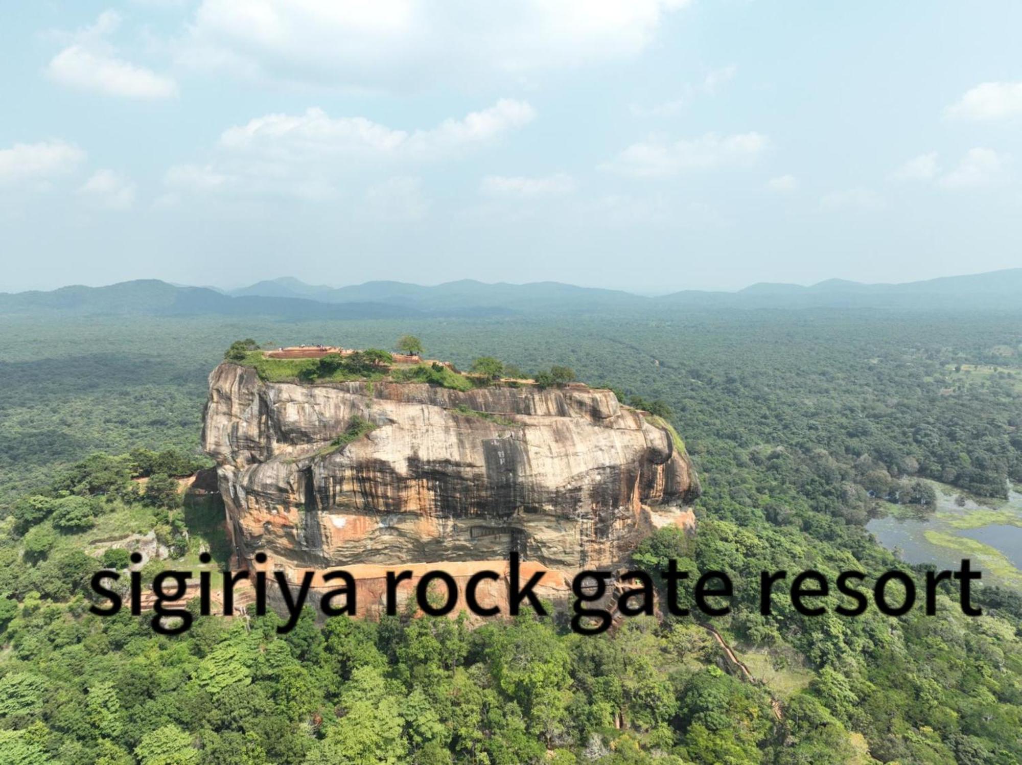 Sigiriya Rock Gate Resort エクステリア 写真