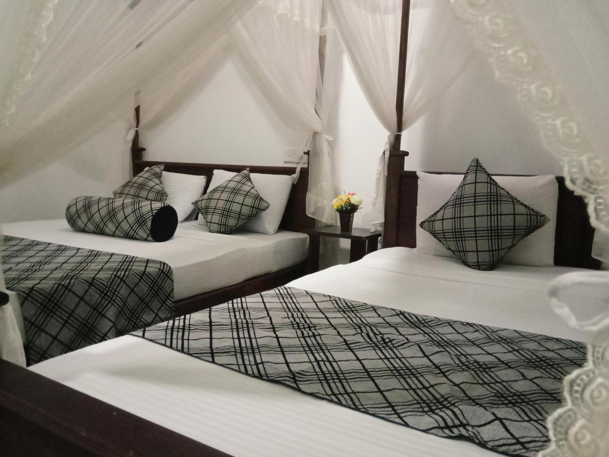 Sigiriya Rock Gate Resort エクステリア 写真