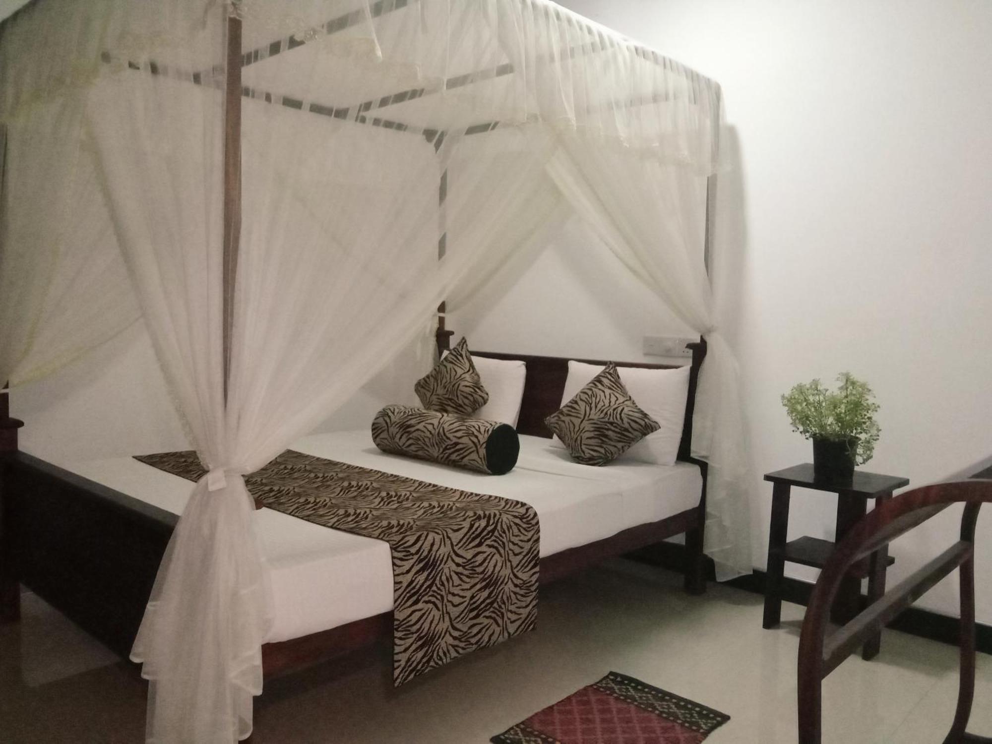 Sigiriya Rock Gate Resort エクステリア 写真